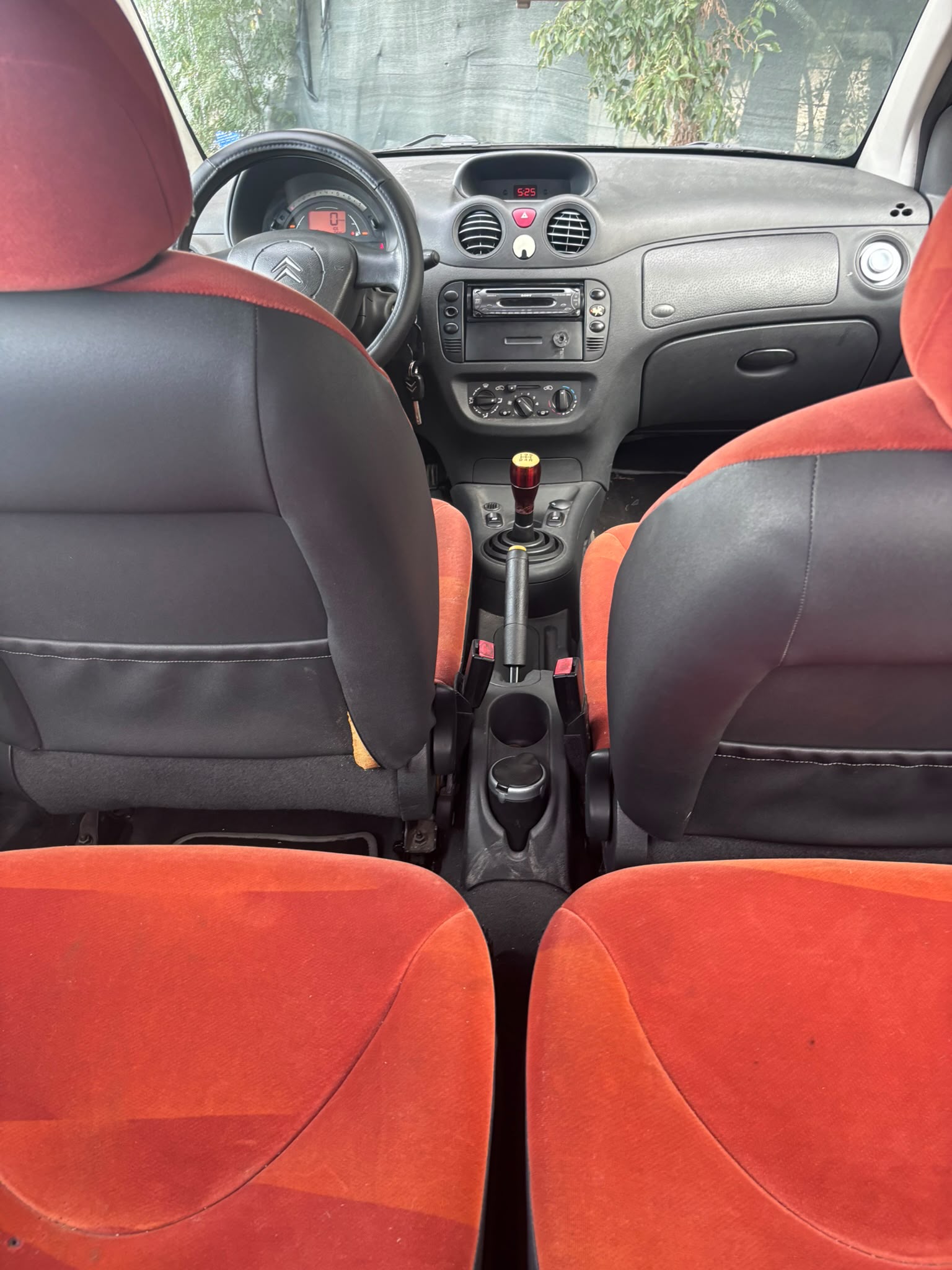 Citroen C2 — foto 11