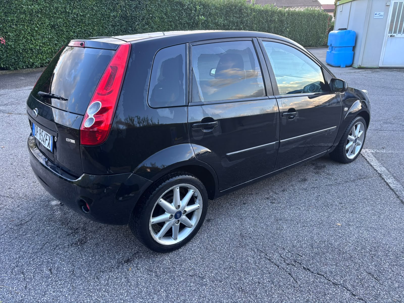 Ford Fiesta — foto 7